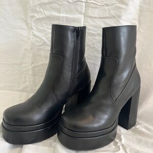 Madden Girl Eclipse Black Platform Ankle Boots